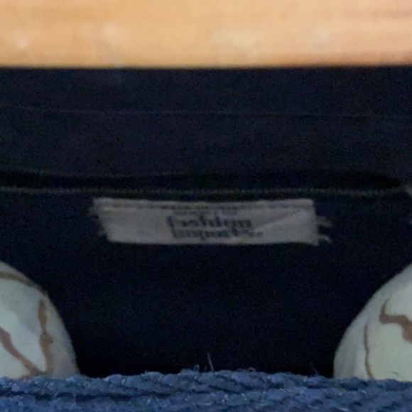 Italian made Wicker Tote with Bamboo and Brass Handled. Navy Trim and Lining - Picture 3 of 4